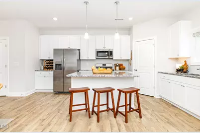 544 Barrington Row Avenue, Zebulon, NC 27597 - Photo 10