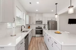 195 Lennei Ln, Garner, NC 27529 - Photo 8