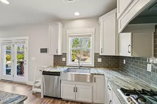 572 Beacon Ridge Blvd, Chapel Hill, NC 27516 - Photo 18