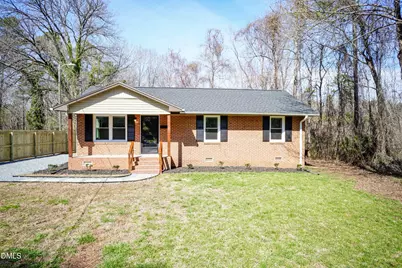 808 W Rose Street, Sanford, NC 27330 - Photo 1