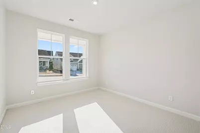 140 Sunny Gln Court, Fuquay Varina, NC 27526 - Photo 2