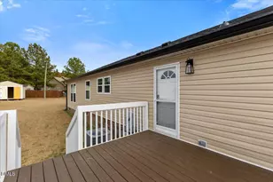 21 Stonewall Ct, Sanford, NC 27332 - Photo 34