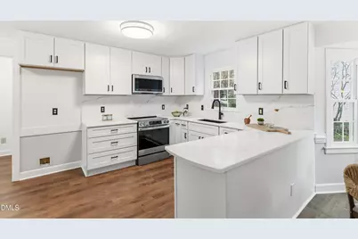 204 Phauff Court, Cary, NC 27513 - Photo 6