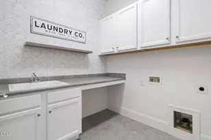 2414 Vetrina Wy, Apex, NC 27502 - Photo 32