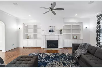 2414 Vetrina Way, Apex, NC 27502 - Photo 14