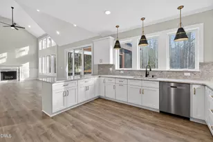 117 Pool Rock Ln, Henderson, NC 27537 - Photo 4