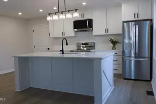 1023 W Lakewood Ave, Durham, NC 27707 - Photo 2