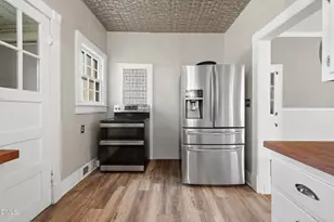 916 W Davis St, Burlington, NC 27215 - Photo 18