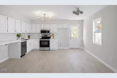 201 Denver Avenue, Durham, NC 27704 - Photo 2