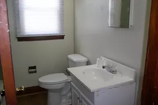 1061 N Pinkston St, Henderson, NC 27536 - Photo 16