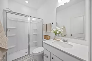 604 Salmonberry Dr, Holly Springs, NC 27540 - Photo 10