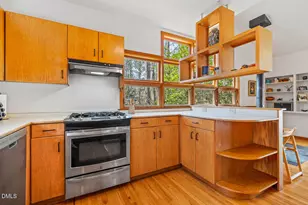 500 Marvin Edwards Ln, Chapel Hill, NC 27517 - Photo 6