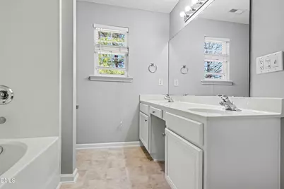 316 Valley Glen Drive, Morrisville, NC 27560 - Photo 16