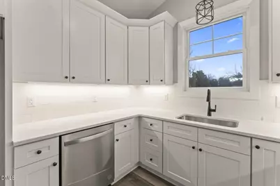 531 Booth Street, Roxboro, NC 27573 - Photo 16
