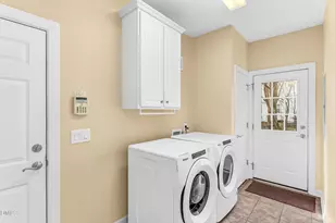 2201 Old Forest Dr, Hillsborough, NC 27278 - Photo 34