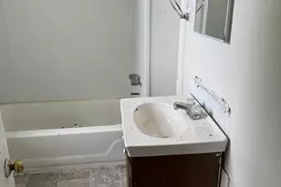 1301 Dickinson Ave, Greenville, NC 27834 - Photo 2