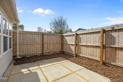 37 Barnes Street, Greenville, NC 27858 - Photo 16