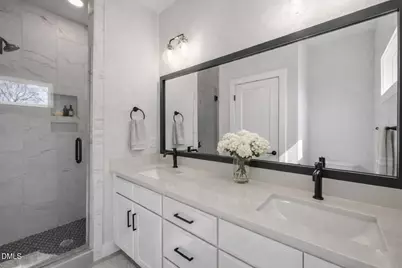 3230 Rowena Avenue #Apt B, Durham, NC 27703 - Photo 16