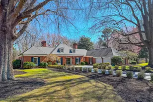 382 Wimbledon Dr, Roxboro, NC 27573 - Photo 10