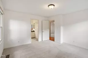 3911 Hope Valley Rd, Durham, NC 27707 - Photo 14