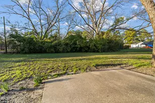 1218 Southwood Dr, Fayetteville, NC 28304 - Photo 18