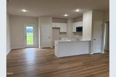 219 Jacobs Ridge Drive, Four Oaks, NC 27524 - Photo 2