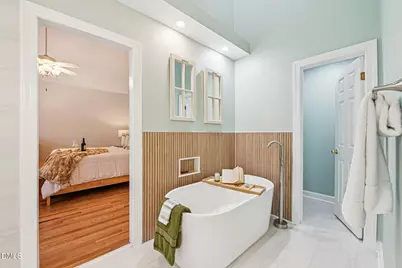 2013 Kinleys Way, Raleigh, NC 27613 - Photo 32