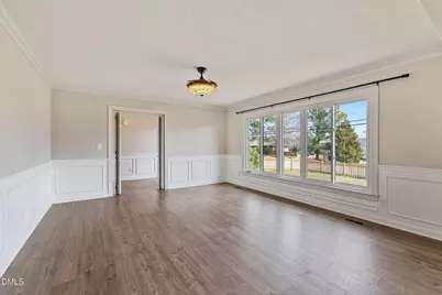 303 N Lincoln Street, Benson, NC 27504 - Photo 16