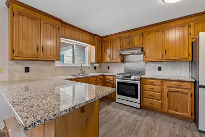 303 N Lincoln Street, Benson, NC 27504 - Photo 20