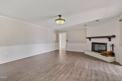 303 N Lincoln Street, Benson, NC 27504 - Photo 24