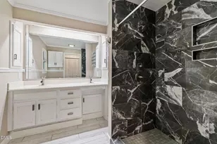 303 N Lincoln St, Benson, NC 27504 - Photo 30