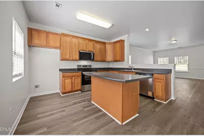 1071 Heritage Manor Drive, Raleigh, NC 27610 - Photo 12