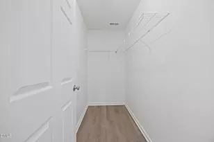 1071 Heritage Manor Dr, Raleigh, NC 27610 - Photo 24