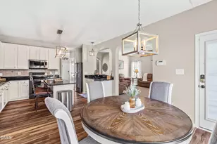 2001 Ambrose Park Ln, Cary, NC 27518 - Photo 10