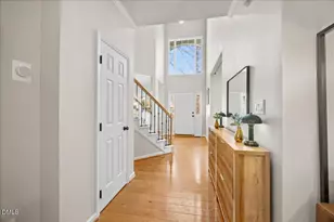 117 Old Bridge Ln, Cary, NC 27518 - Photo 4