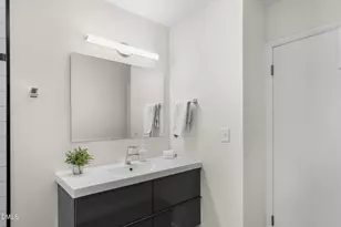 211 Glenhill Ln, Chapel Hill, NC 27514 - Photo 46