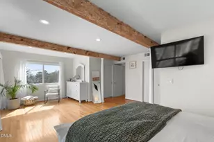 211 Glenhill Ln, Chapel Hill, NC 27514 - Photo 32