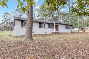 601 Crestview Dr, Durham, NC 27712 - Photo 2
