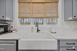 221 Old Hickory Dr, Raleigh, NC 27603 - Photo 10