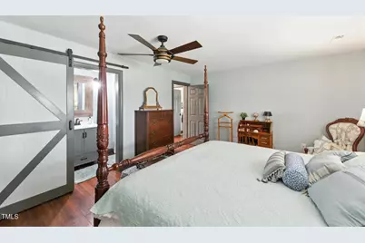 474 E Barefoot Road, Newton Grove, NC 28366 - Photo 34