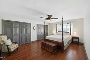 474 E Barefoot Rd, Newton Grove, NC 28366 - Photo 36