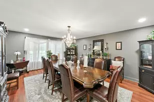 474 E Barefoot Rd, Newton Grove, NC 28366 - Photo 14