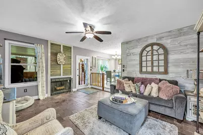 633 Lilac Lane, Vass, NC 28394 - Photo 4