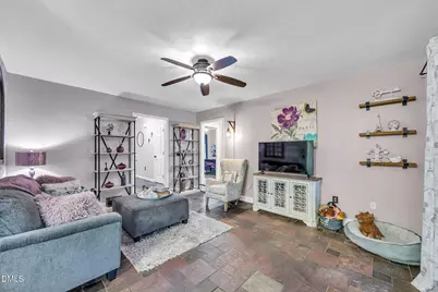 633 Lilac Lane, Vass, NC 28394 - Photo 6