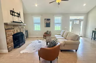 128 Bessie Ln, Roxboro, NC 27574 - Photo 8