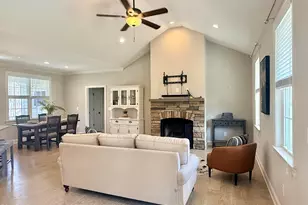 128 Bessie Ln, Roxboro, NC 27574 - Photo 4