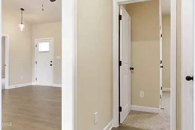 404 S Eastwood Drive, Benson, NC 27504 - Photo 32