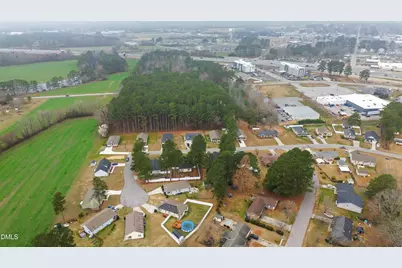 404 S Eastwood Drive, Benson, NC 27504 - Photo 58