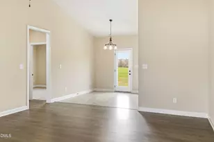 404 S Eastwood Dr, Benson, NC 27504 - Photo 8