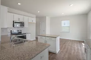 50 Hanging Elm Ln, Fuquay Varina, NC 27526 - Photo 12